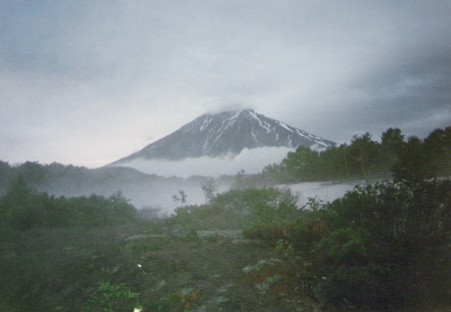 Вечер. Вид на Корякский вулкан (сосед Авачи). Фото А. Смелковой